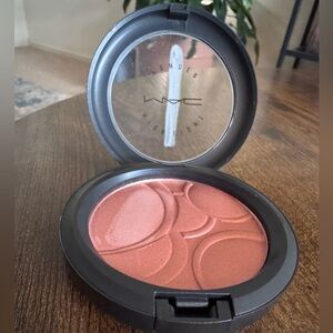 LIMITED EDITION | MAC Higj-Light Powder | Hullabaloo